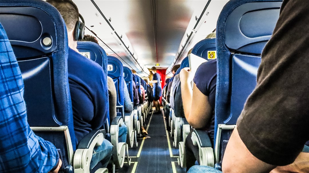 10 روش موثر برای سرگرمی در پروازهای طولانی